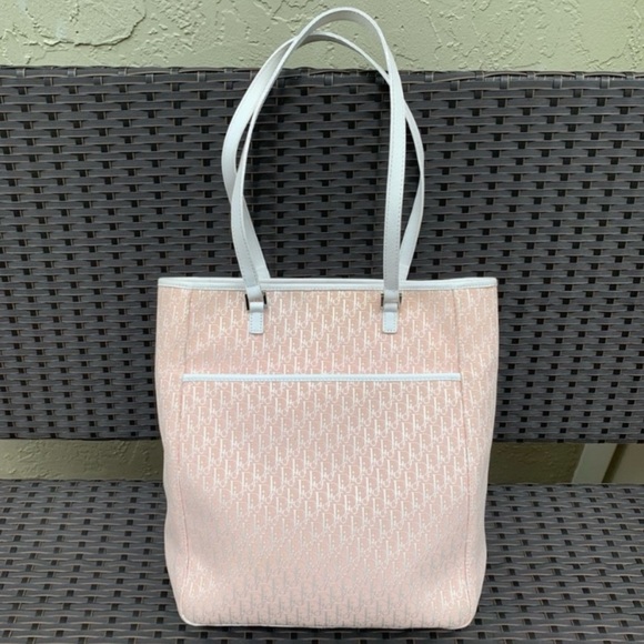 Dior Tote - Picture 5 of 14